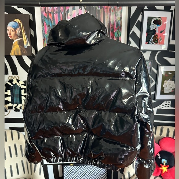 PRETTYLITTLETHING PATENT LEATHER PUFFER JACKET SZ 6 - Picture 3 of 6